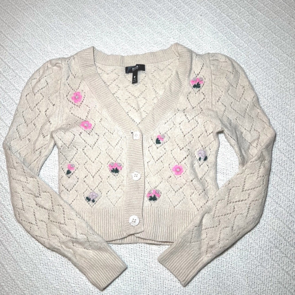 Aqua Cashmere Floral Embroidered Pointelle Heart Cardigan Cream Ivory Medium - Picture 2 of 7